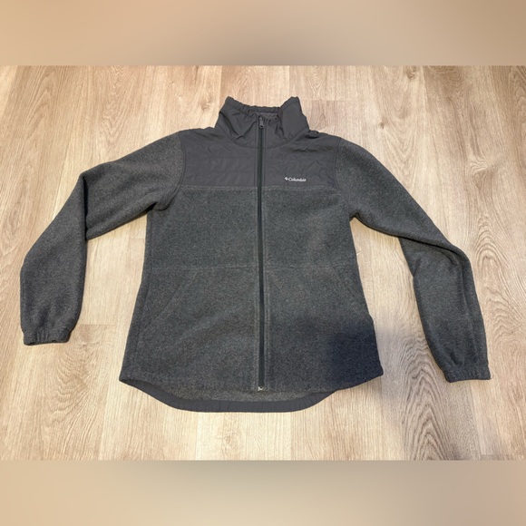 Columbia Women’s Charcoal Fleece Zip Up Jacket Size S - Picture 1 of 6
